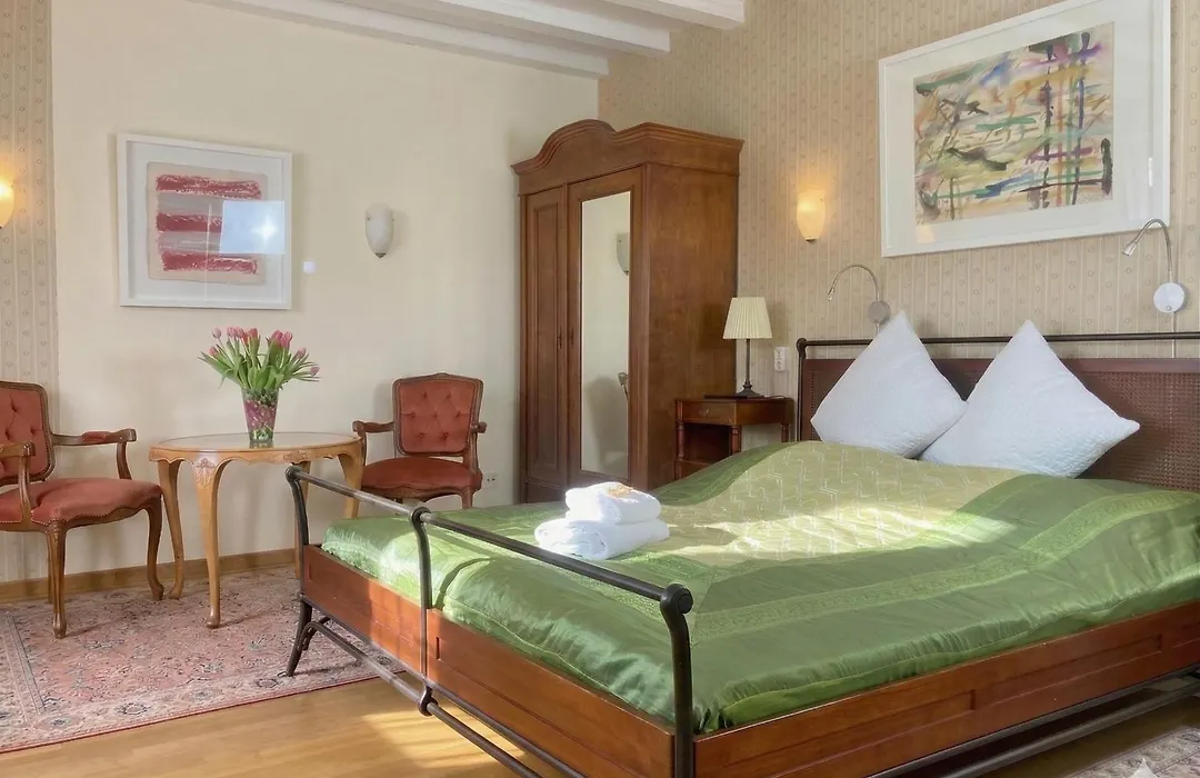 Rhein River Guesthouse - direkt am Rhein-1